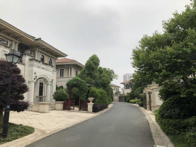 人预约户型解析1个案例别墅独栋楼盘案例查看更多案例林挺 余姚悦龙湾